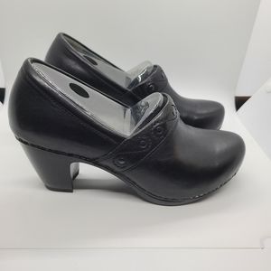 Dansko Black Riki Full Grain Leather Clogs